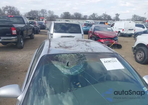 2001 Buick Century Custom z USA, uszkodzony, nr VIN 2G4WS52J511100720